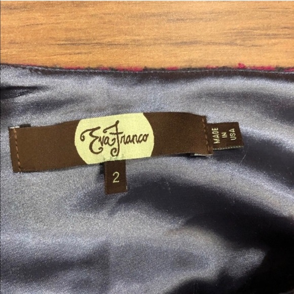 Eva Franco High-Waisted Pleated Pencil Ski… - Picture 6 of 6